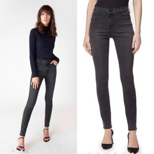 J Brand Maria High Rise Skinny Jeans in
Vanity 26
